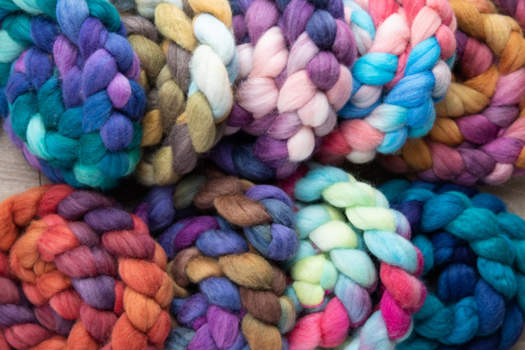 How to Spin and Knit with Variegated Yarn