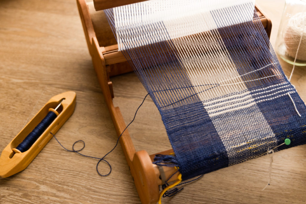 Learn How to Weave